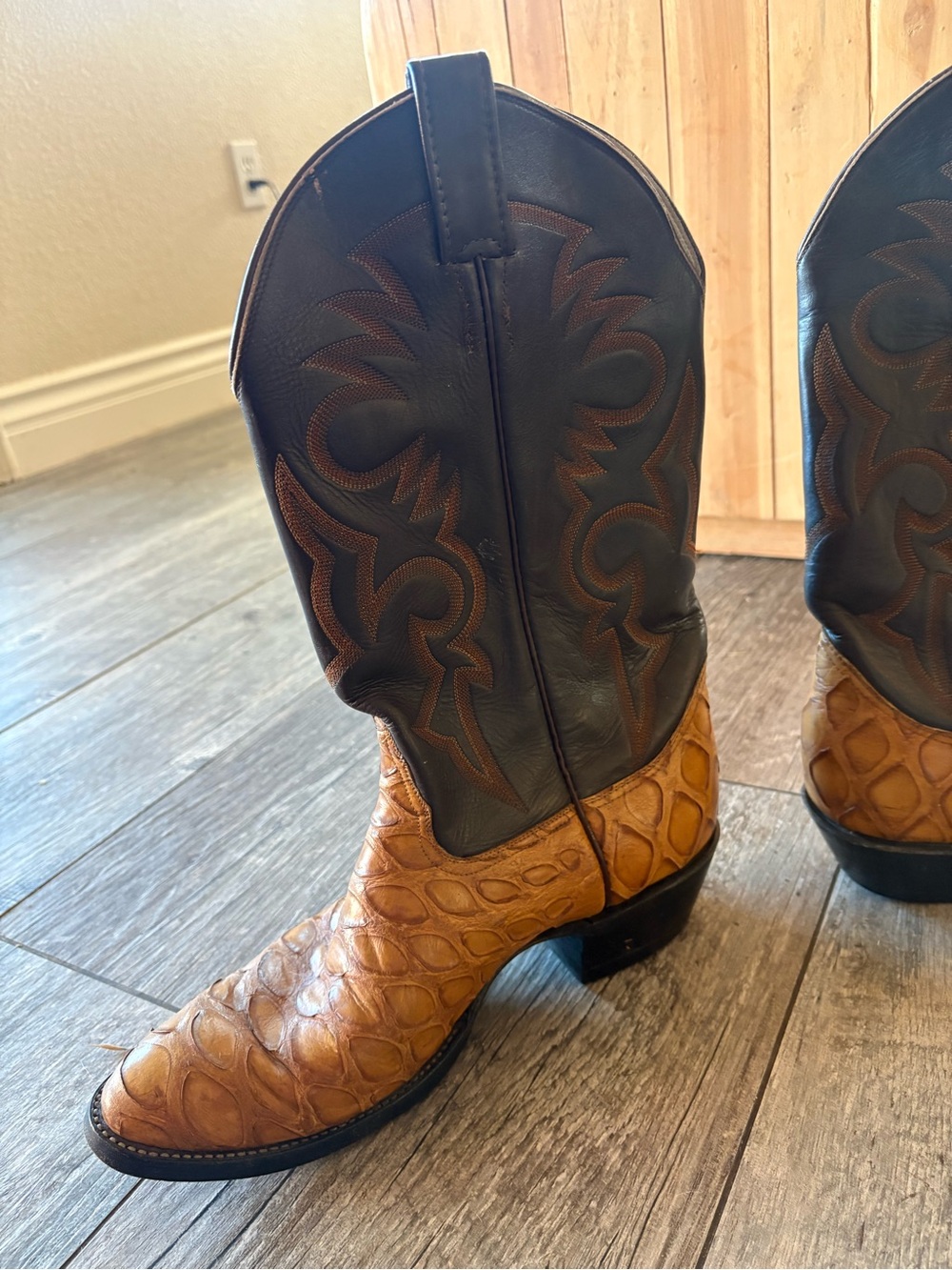 Vintage Python Skin O’Sullivan Orthopedic Cowboy Boots - Picture 3 of 9
